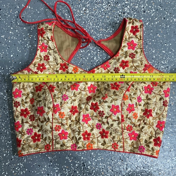 Lehenga Top - Picture 3 of 7